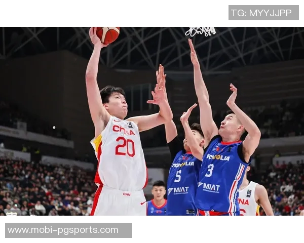 中国篮球2025年回顾杨瀚森成功登陆NBA男篮起伏不定潜力赛引发热议与争论